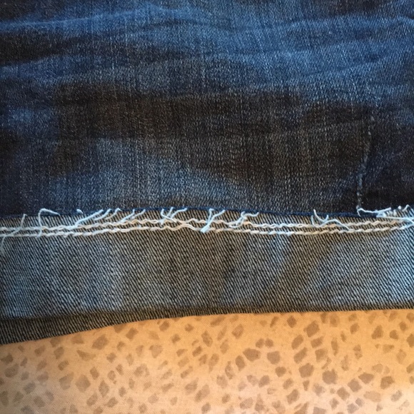 Maurices Shorts 3/4 - Picture 2 of 4